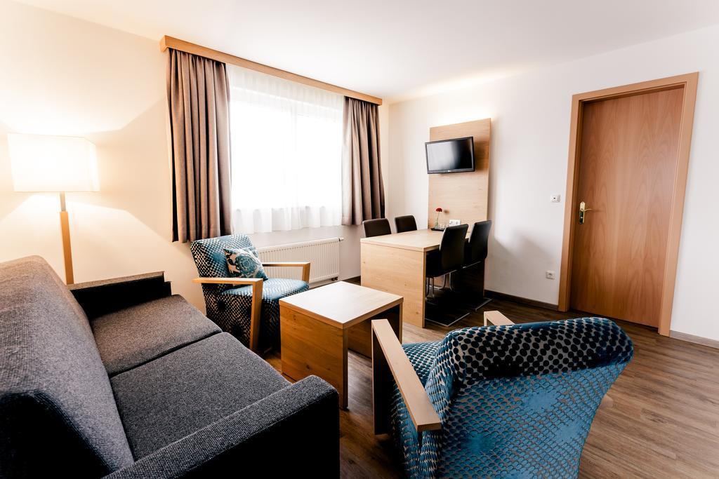 Hotel Meyers Isenbüttel Pokoj fotografie